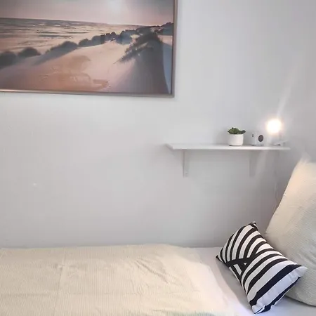 4-zimmer Haus In Лейпциг