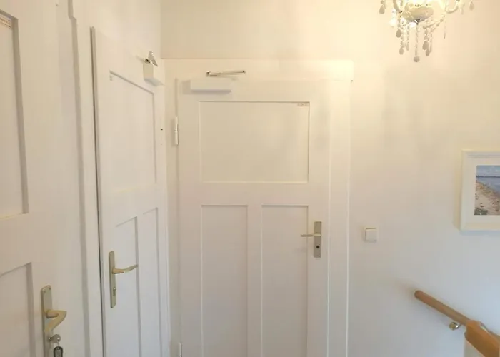 4-zimmer Haus In *