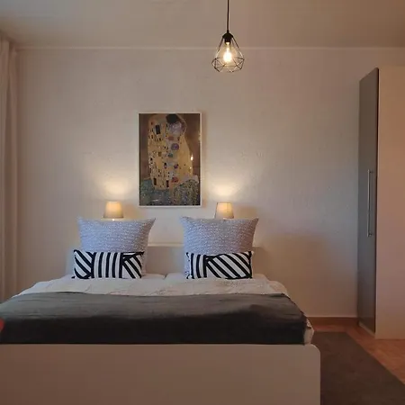 4-zimmer Haus In Holiday home Leipzig