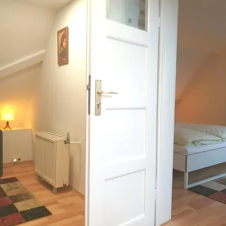4-zimmer Haus In Holiday home Leipzig