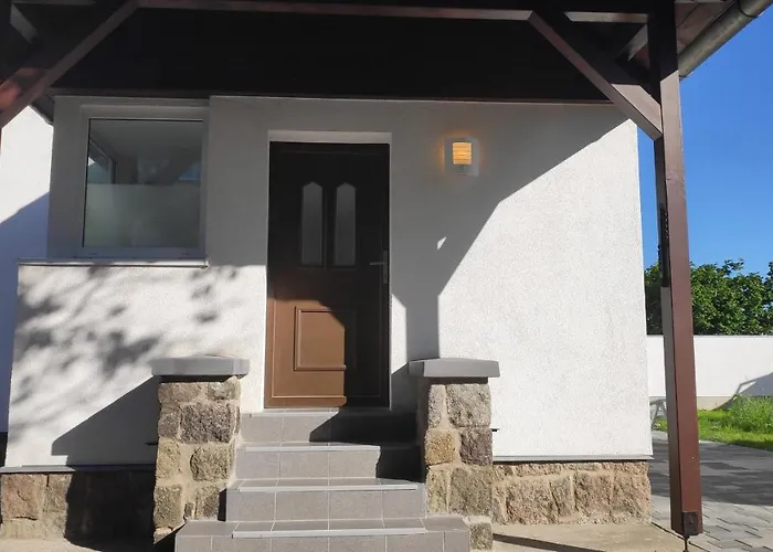 4-zimmer Haus In Dom wakacyjny Lipsk